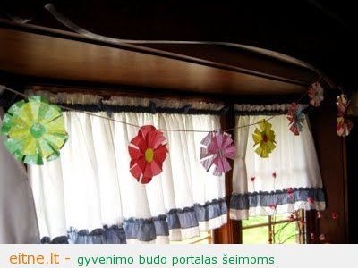 Dekoracijos iš popierinių gėlių