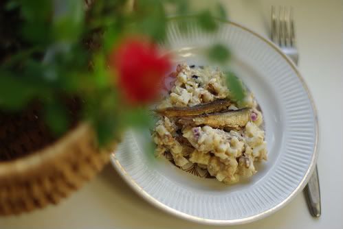 Mišrainė "Šprotai makaronyne"