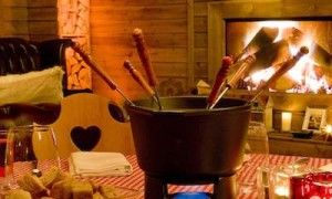 Cheese-Fondue-in-the-Swiss-Chalet