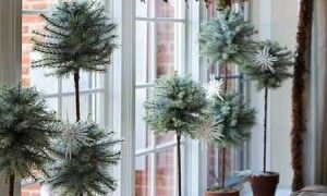 christmas-decorating-ideas-interior-windows-green-holiday-5